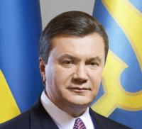 Тимошенко оригинально поздравила Януковича с юбилеем