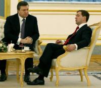 Янукович соединит Крым с Россией  