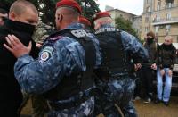 Офис оппозиционера Авакова заблокировал «Беркут»