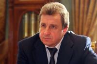 Азаров поменял мнение насчет министра инфраструктуры