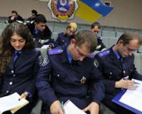 В украинских городах появятся англоязычные милиционеры