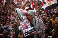 Вторая революция в Египте: премьер в отставке, президентский дворец окружен
