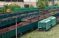 900 вагонов с украинской продукцией стоят на границе России
