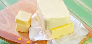 Растительное вместо сливочного: пять производителей масла поймали на обмане с составами