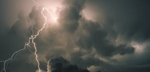 Украину накроют грозовые дожди, местами град и шквалы