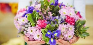 Выбираем доставку цветов: каковы главные критерии?