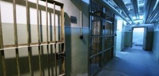 Минюст закроет восемь колоний