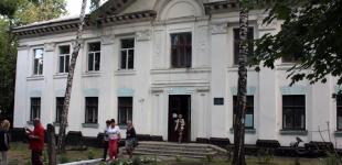 Донецкий прокурор усомнился в пользе закрытия школ
