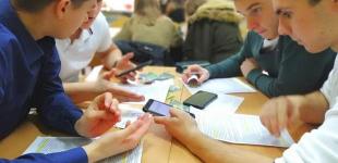 Зеленська пропонує впровадити в школах уроки цифрової гігієни в інтернеті
