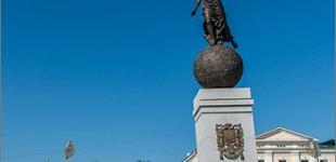 В Харькове открыт новый памятник независимости Украины