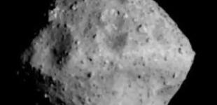 Японский зонд сфотографировал астероид «Рюгу» с близкого расстояния