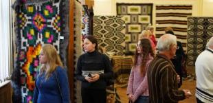 В Черновцах впервые устроили выставку гуцульских лижныков