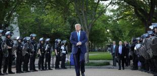 «Мій великий учитель Трамп» або Як зруйнувати власну країну