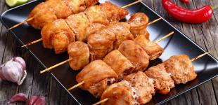 Як приготувати шашлик з курки: 4 дивовижних рецепта