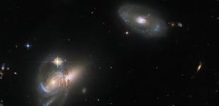 Hubble на одному знімку зафіксував декілька галактик