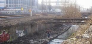 В Киеве пытаются спасти реку Лыбедь: что предлагают волонтеры