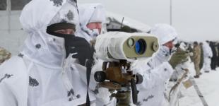 Военные учились поражать врага на море при поддержке с самолетов