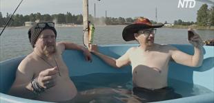 Звезда культового российского фильма вышел в открытое море в ванной