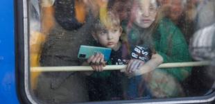 Україна виживе, проте Заходу має бути соромно. Західна преса прогнозує подальший розвиток ситуації в Україні — огляд