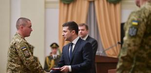 Армия останется приоритетом после достижения мира - Зеленский