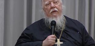 Священник РПЦ заявил, что девочкам не нужно ходить в школу