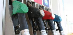 В Украине дорожает бензин из-за падения гривны 