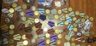 Во Львове в посылке из США обнаружили ордена на 900 тысяч гривен