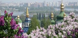 Погода на выходные: в Украину возвращается тепло
