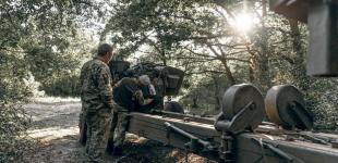 На Херсонщині ЗСУ знищили 3 ворожі склади з боєприпасами та купу живої сили і техніки противника