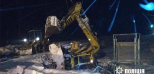 В Ивано-Франковской области перевернулся экскаватор, есть жертвы 