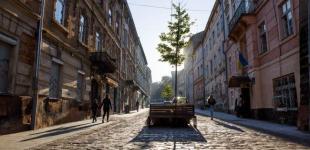 Курс на захід: як вплинула загроза війни на оренду та продаж квартир у західних регіонах