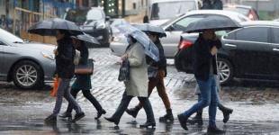 Дощ, пориви вітру та ожеледиця: прогноз погоди на 6 січня