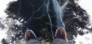 В Донецкой области два мальчика провалились под лед