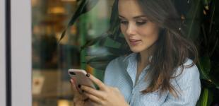 В Украине становится все более популярной прослушка телефонов супругами