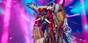 «Це Дмитро Гордон»: зіркові детективи шоу «МАСКА» висловили припущення щодо особистості Мольфара