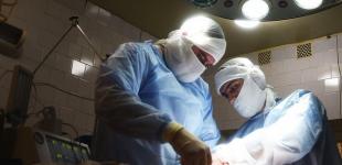 Харьковские военные медики изобрели чудо-магнит для проведения операций