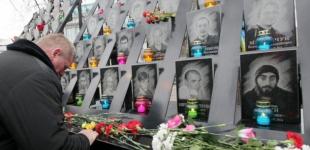 На Майдані вісім років тому загинули перші Герої Небесної Сотні