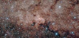 Как устроена Вселенная: ученые обнаружили вращение «усиков галактик»