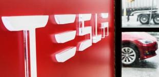 Tesla Motors частично закроет производство солнечных электростанций