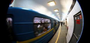 Главному бухгалтеру Киевского метрополитена объявили подозрение