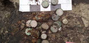 Археологи нашли в Киеве почти 2 килограмма серебряных монет