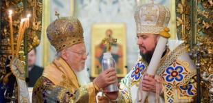 Украинская церковь отсоединилась от России - брюссельское издание 