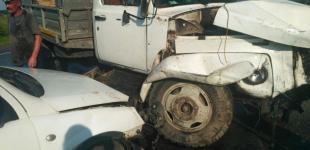 На Львовщине столкнулись несколько авто, 16 пострадавших