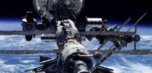Космічне сміття змусило NASA відкласти вихід астронавтів із МКС