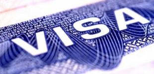 С августа россияне не смогут получить визы в США - посол Салливан