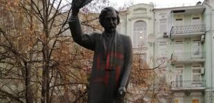 Свастики на памятнике Шолом-Алейхему: в деле появилась еще одна квалификация