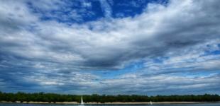 Вместе с жарой в Украину идут дожди и грозы