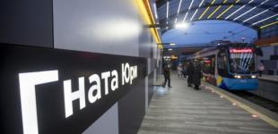 Кличко показал обновленную станцию скоростного трамвая “Гната Юры”