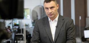 Кличко обещает до 10 тысяч доплаты врачам, которые спасают от коронавируса