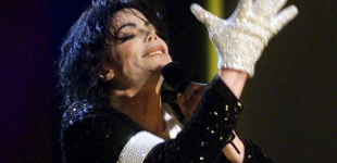 Легендарную белую перчатку Майкла Джексона продали за $100 тысяч